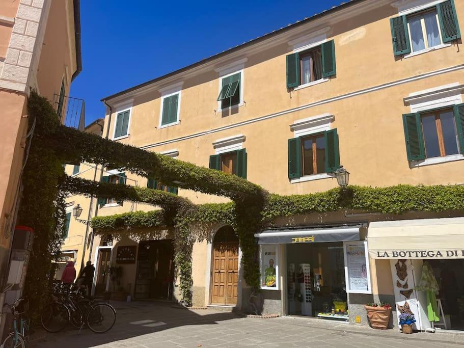 A Casa Di Nonna Anna Apartment Porto Azzurro